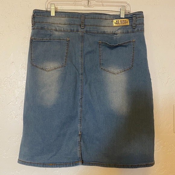 NWOT-Be Girl Jeans distressed denim skirt, size 2X - Picture 8 of 8